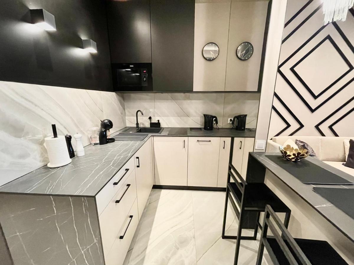 Apartament Elegance Hanza Tower Stettin Exterior foto