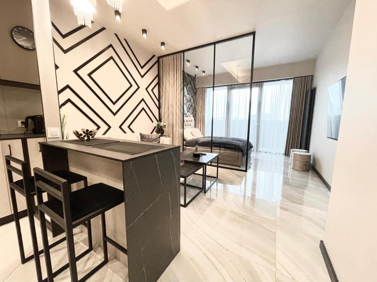 Apartament Elegance Hanza Tower Stettin Exterior foto